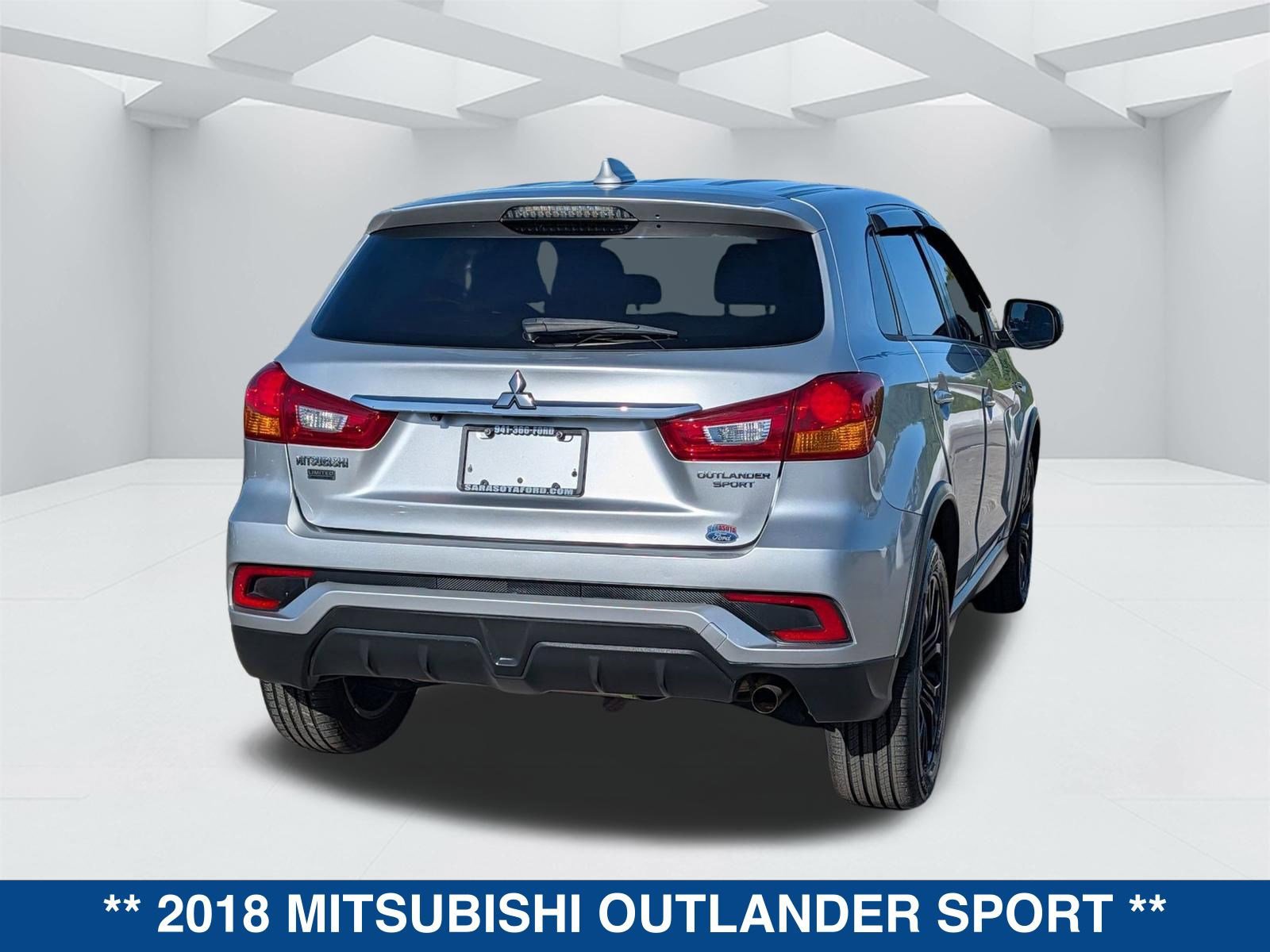 Used 2018 Mitsubishi Outlander Sport LE FWD image 4