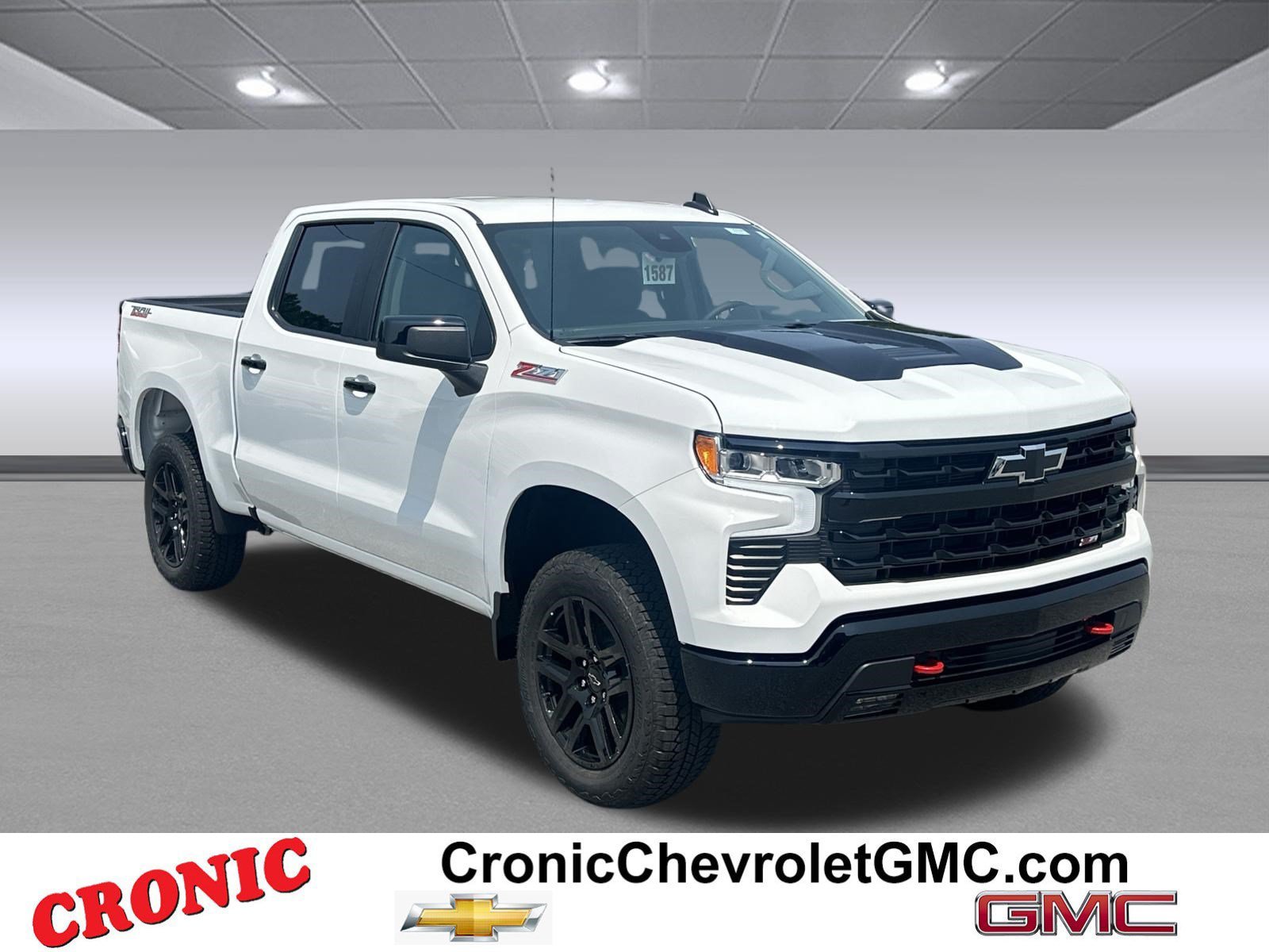 New 2026 Chevrolet Silverado 1500 LT Trail Boss w/ Convenience Package II