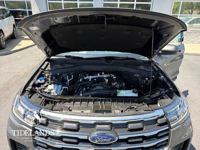 New 2026 Ford Explorer Active RWD image 25