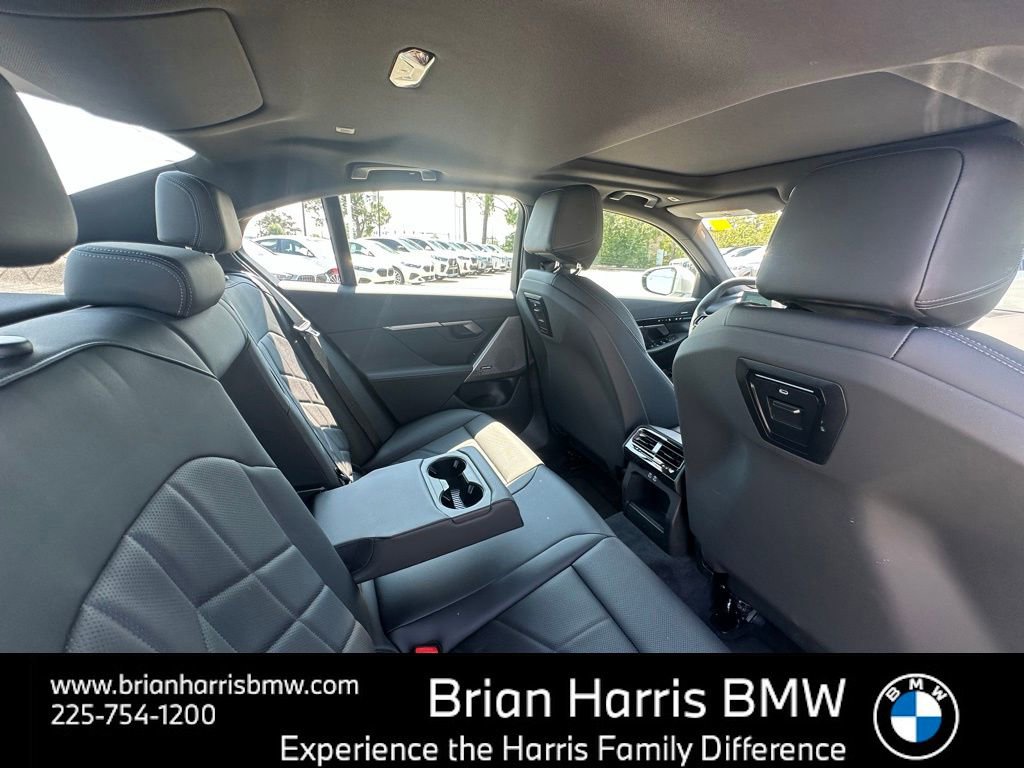 Certified 2025 BMW 530i w/ Premium Package image 16