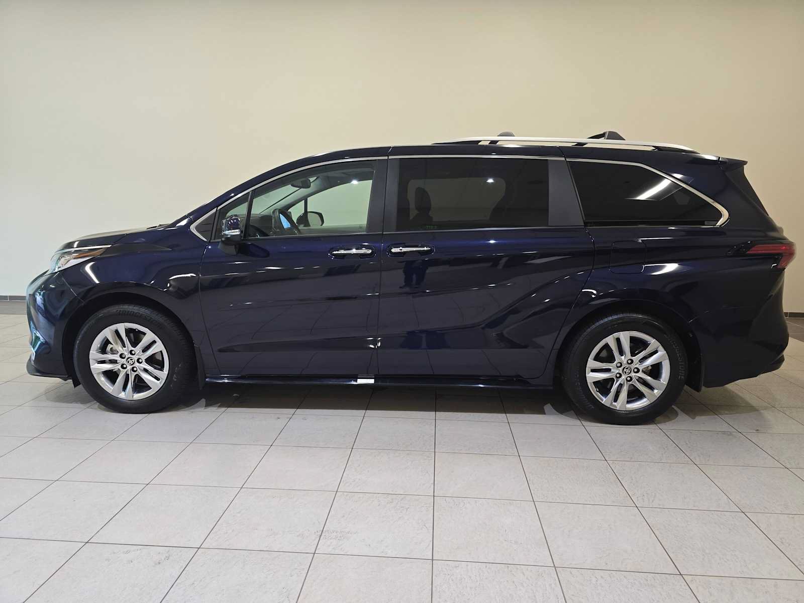 Certified 2024 Toyota Sienna Limited w/ Protection Package (TMS) AWD/4WD image 3
