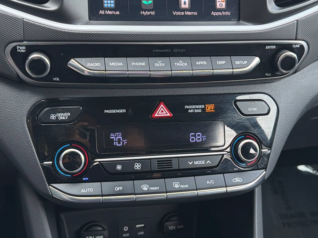 Used 2019 Hyundai Ioniq SEL FWD image 29