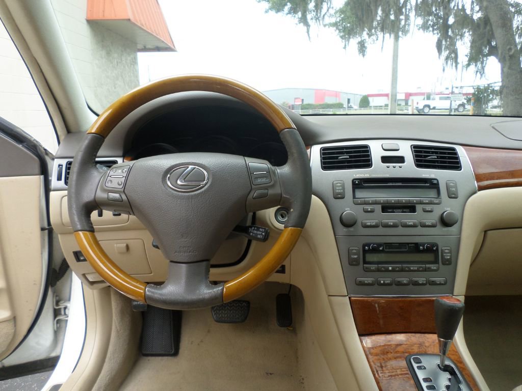 Used 2005 Lexus ES 330 image 19