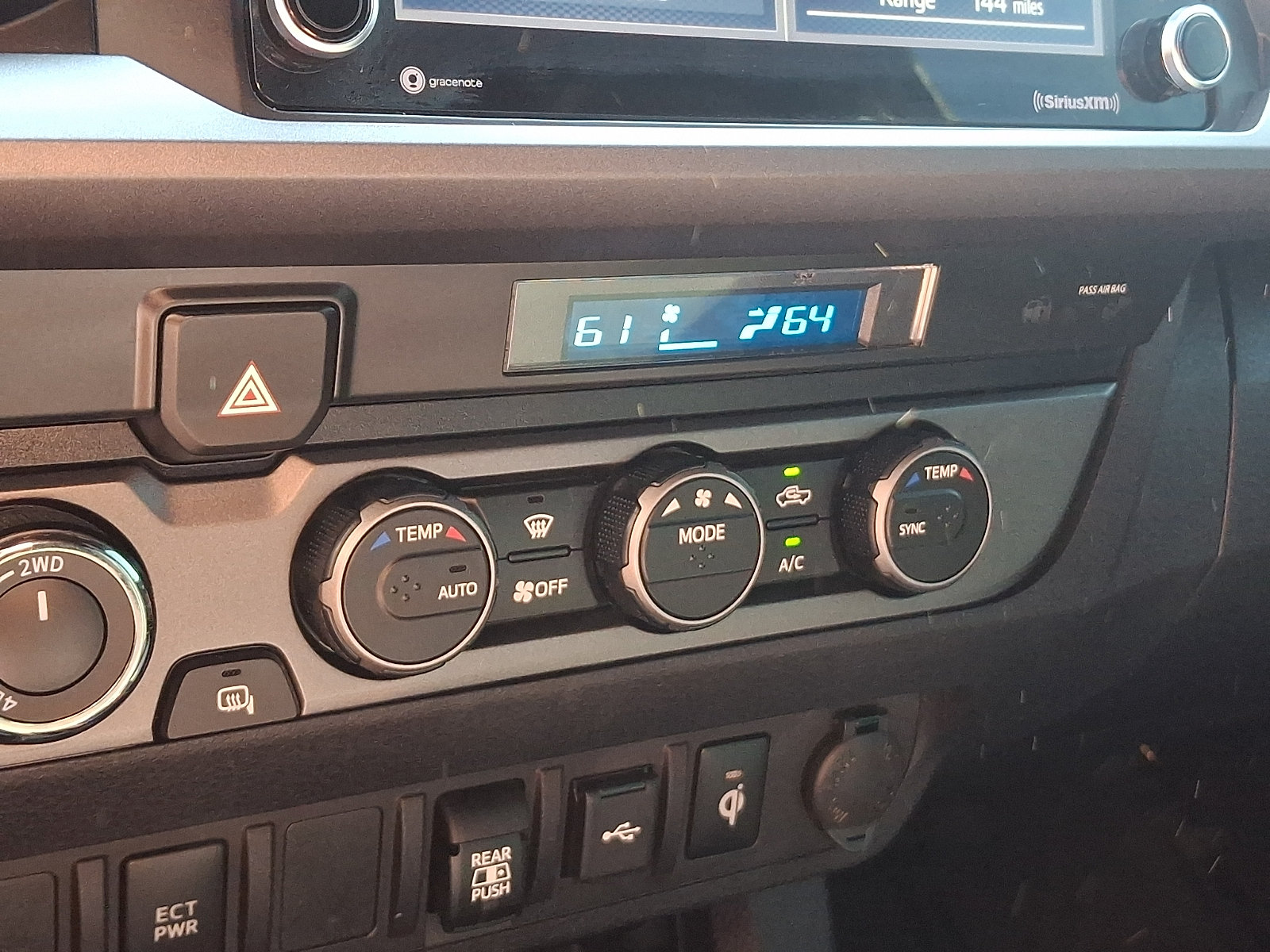 Used 2022 Toyota Tacoma TRD Off-Road AWD/4WD image 16
