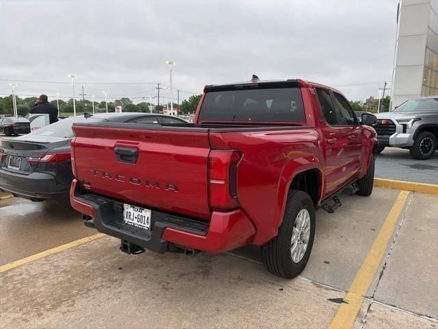 Used 2026 Toyota Tacoma SR5 AWD/4WD image 8