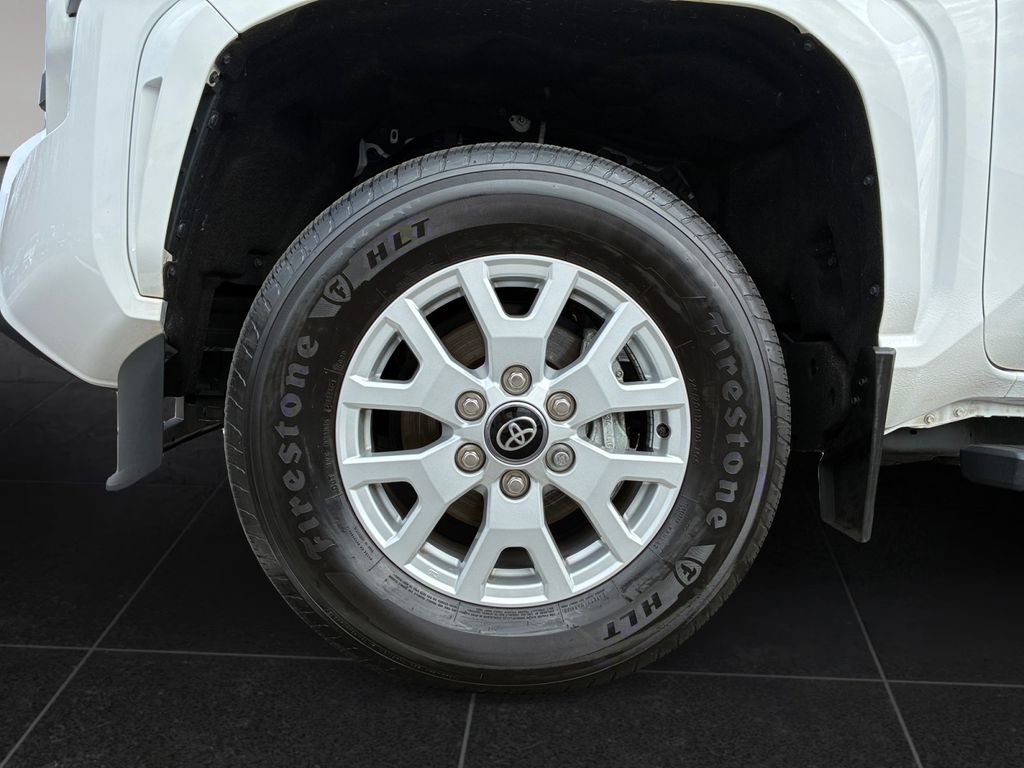 Used 2024 Toyota Tacoma SR image 9