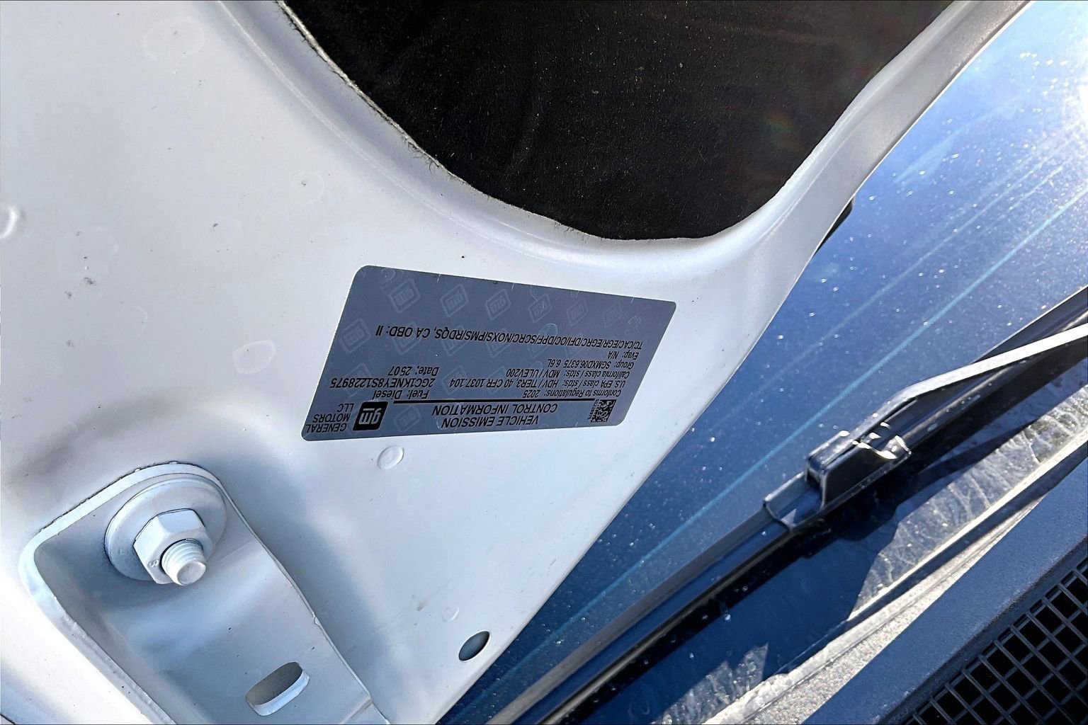 Used 2025 Chevrolet Silverado 2500 LT w/ Convenience Package image 32