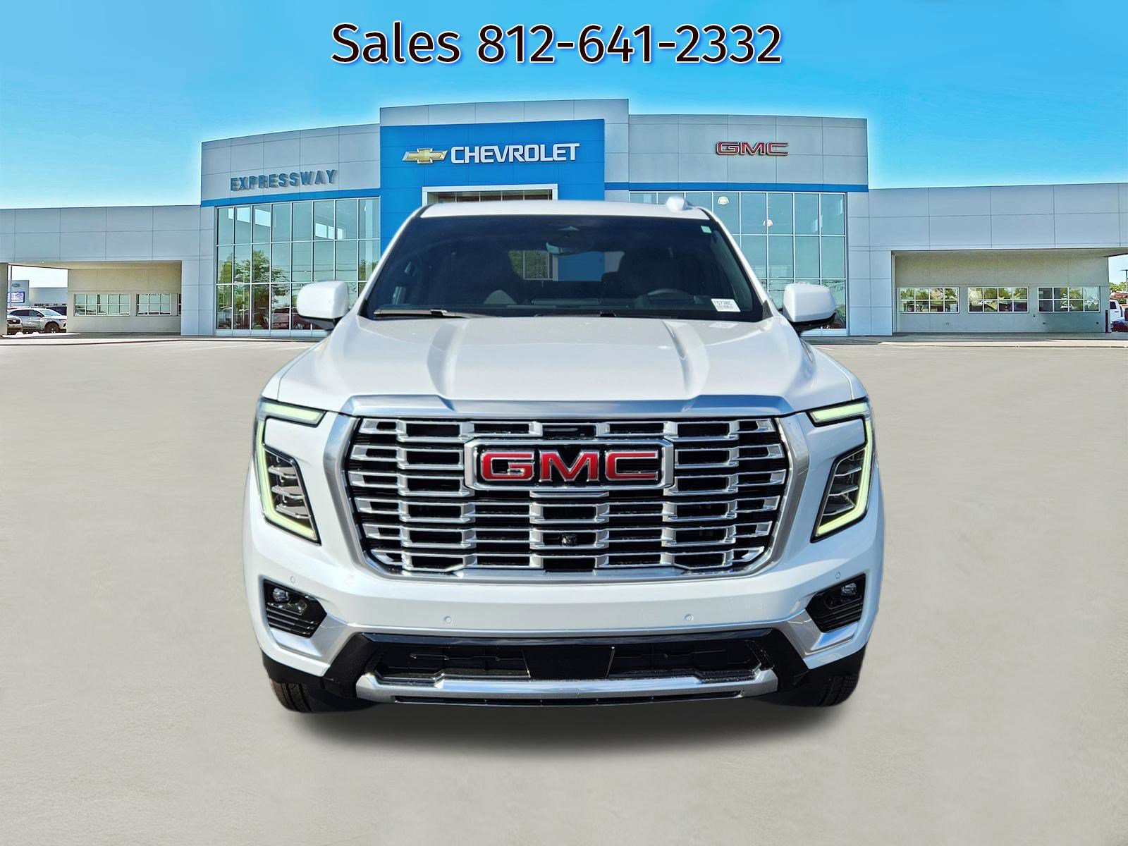 New 2026 GMC Yukon Denali w/ Denali Reserve Package image 2