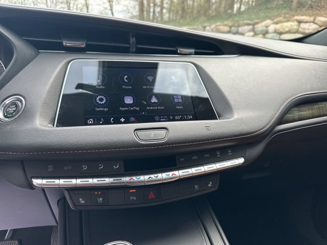 Used 2021 Cadillac XT4 Premium Luxury AWD/4WD image 18
