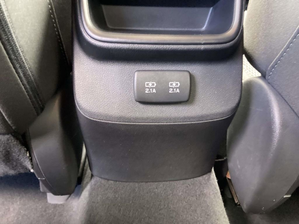 Used 2020 Subaru Outback Premium image 18