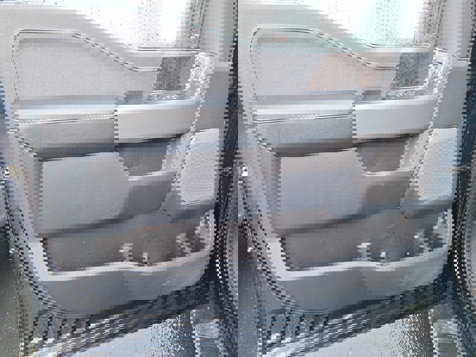 Used 2022 Ford F150 Lariat w/ Max Trailer Tow Package image 8