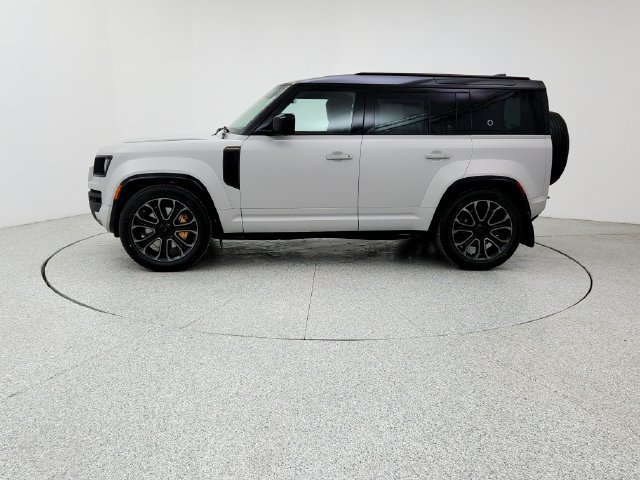 New 2026 Land Rover Defender 110 OCTA AWD/4WD image 8