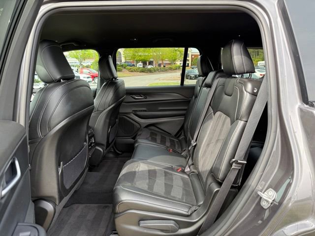 Certified 2024 Jeep Grand Cherokee L Laredo AWD/4WD image 25