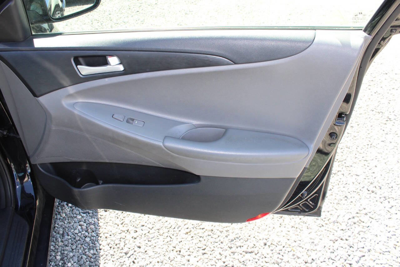 Used 2011 Hyundai Sonata GLS FWD image 20