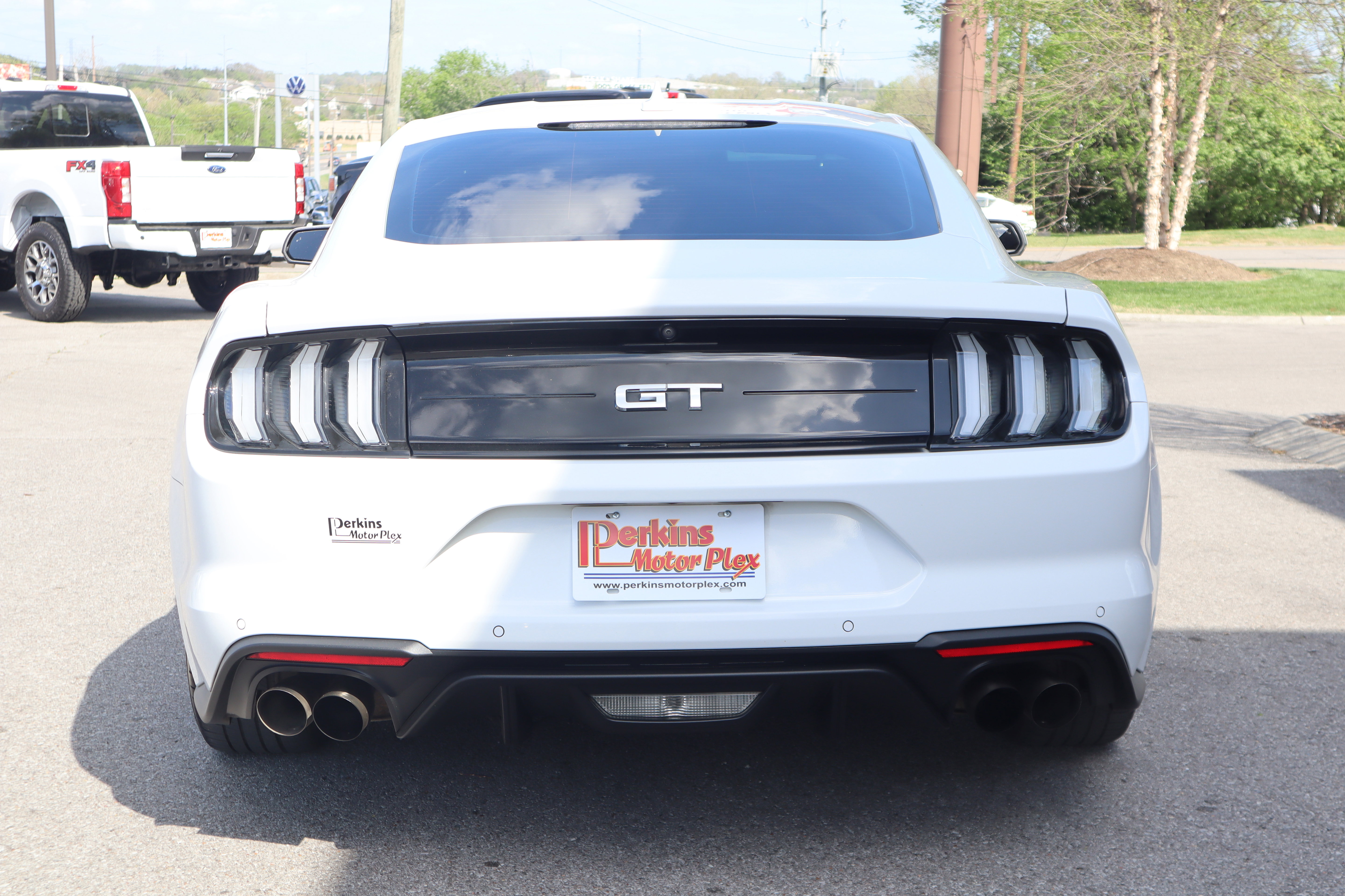 Used 2022 Ford Mustang GT Premium w/ Equipment Group 401A RWD image 8