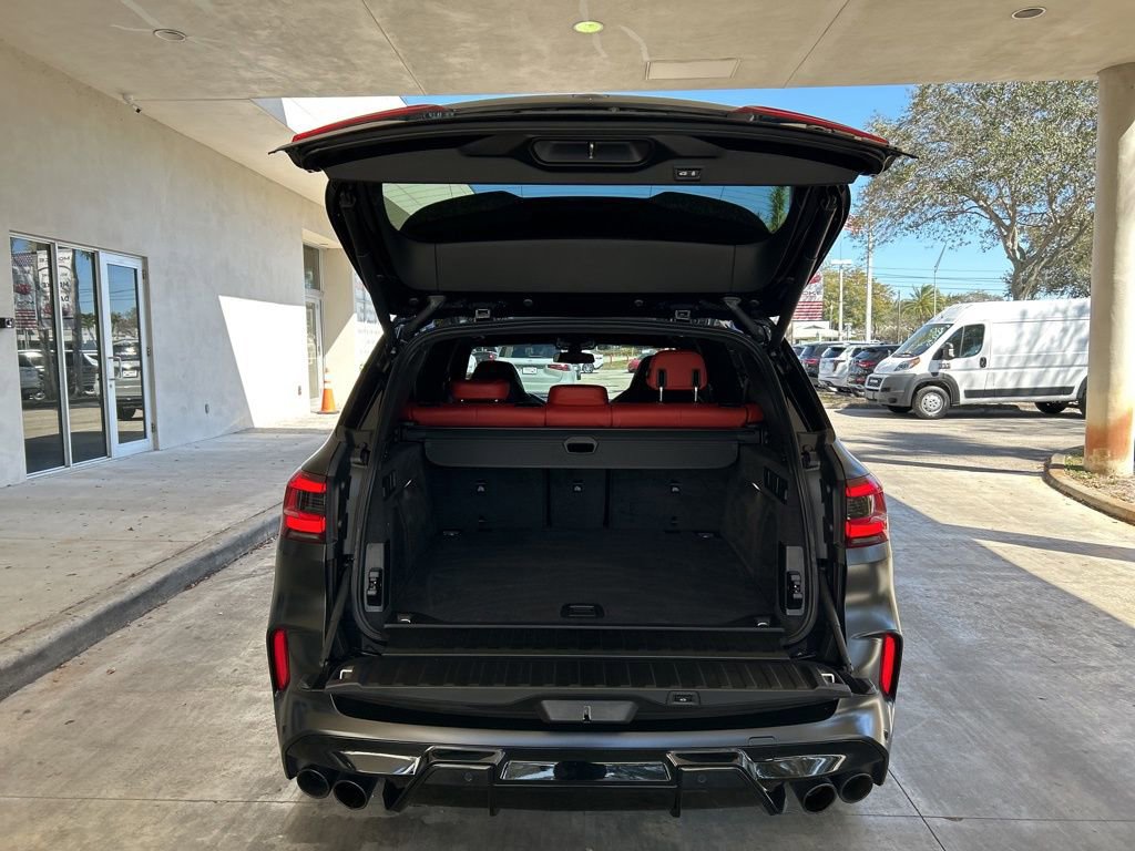 Used 2020 BMW X5 M Competition w/ Executive Package image 40