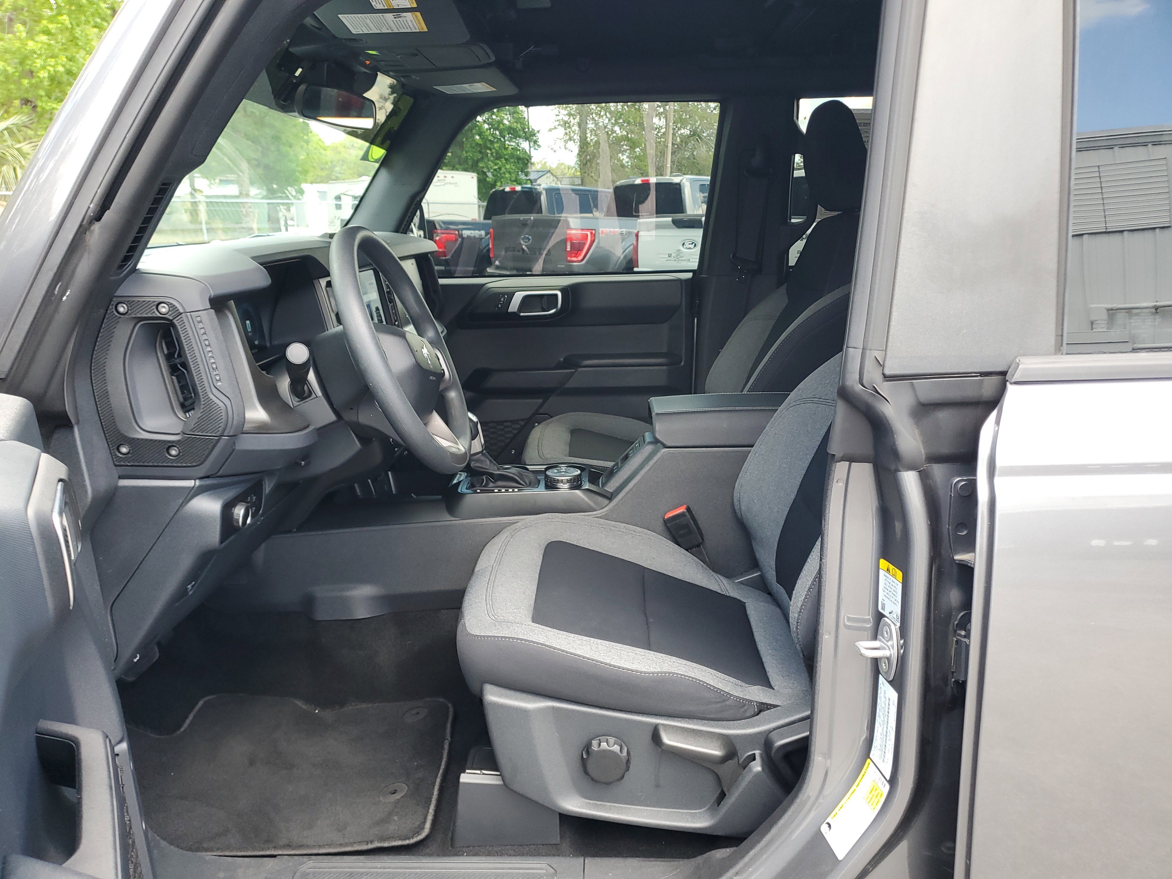 Used 2025 Ford Bronco 4-Door AWD/4WD image 16