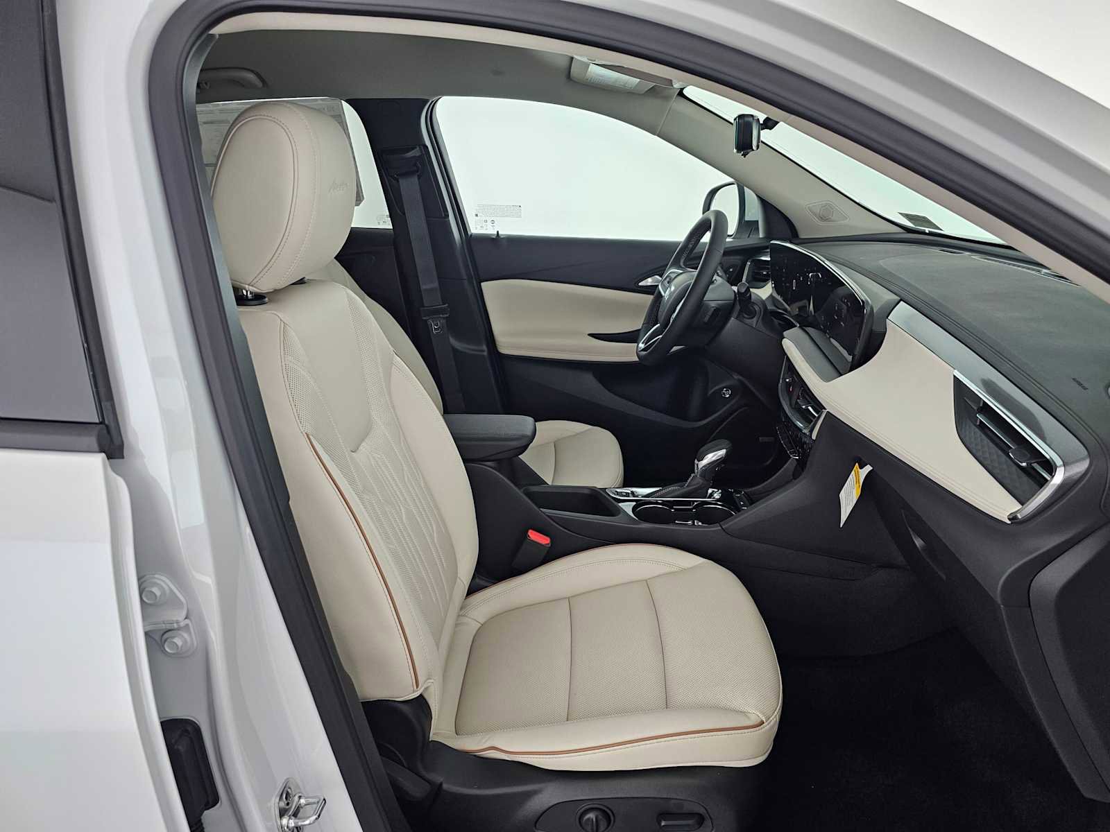New 2025 Buick Encore GX Avenir w/ Avenir Technology Package FWD image 11