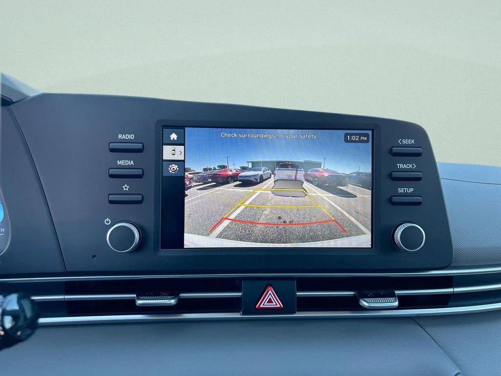 New 2026 Hyundai Elantra SE image 24