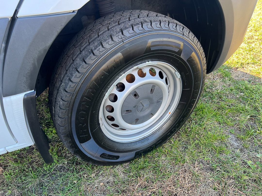 Used 2020 Mercedes-Benz Sprinter 2500 image 13