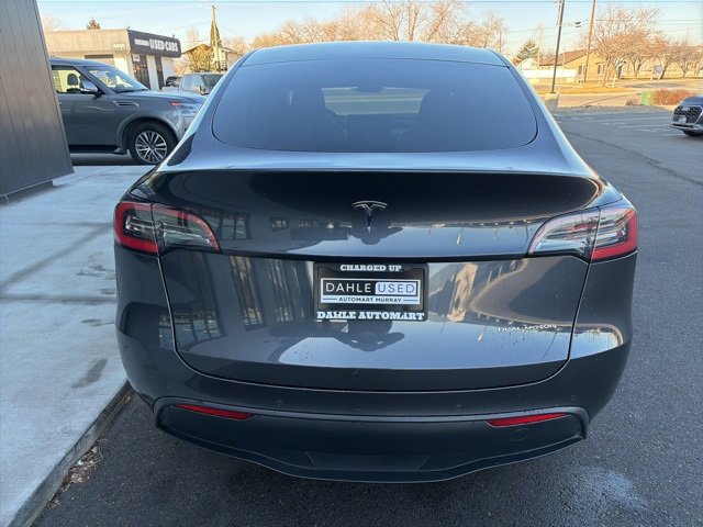 Used 2020 Tesla Model Y Long Range image 7