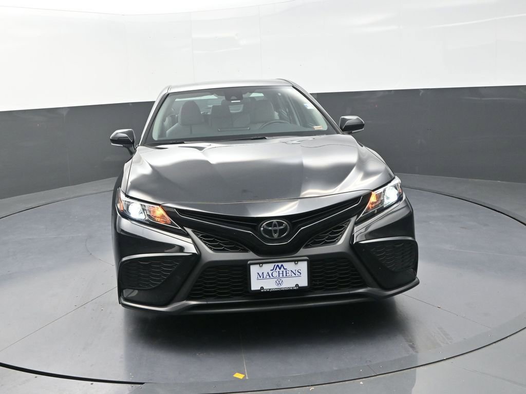 Used 2024 Toyota Camry SE w/ Cold Weather Package image 2