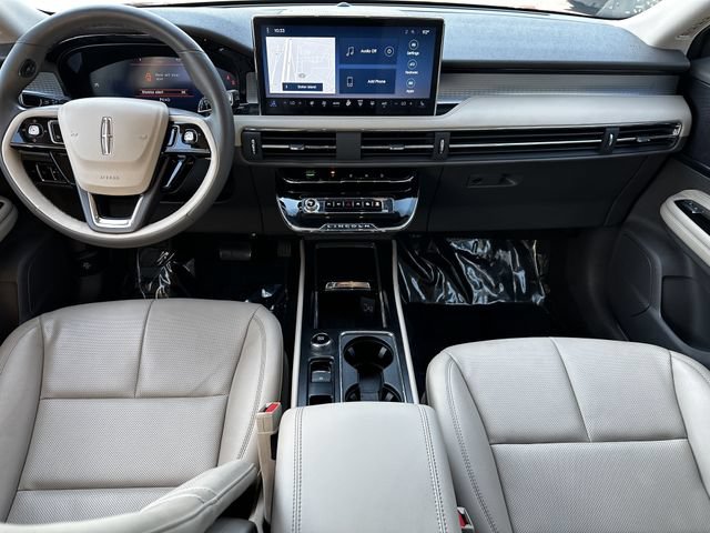 Certified 2023 Lincoln Corsair AWD w/ Equipment Group 101A image 15
