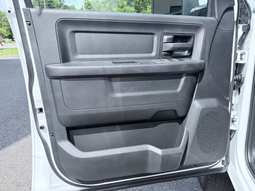 New 2026 RAM 3500 Tradesman AWD/4WD image 24