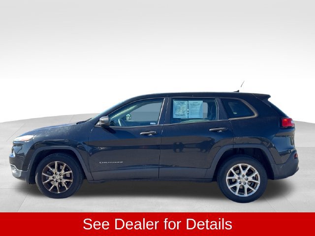 Used 2014 Jeep Cherokee Sport FWD image 3
