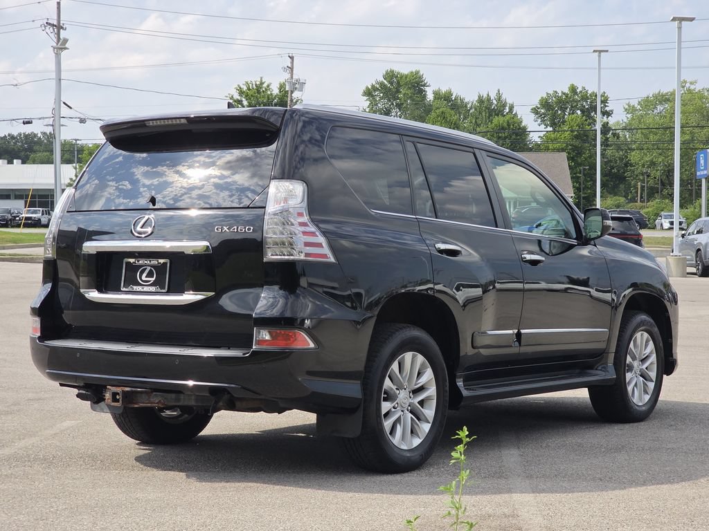 Used 2014 Lexus GX 460 w/ Premium Package AWD/4WD image 8