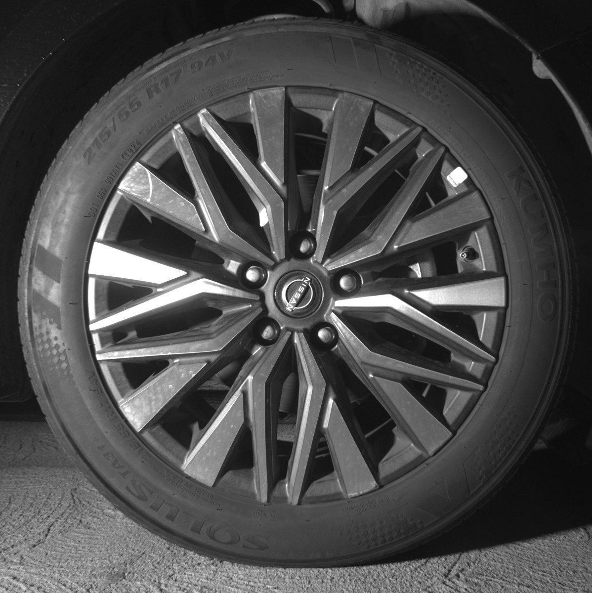 Used 2025 Nissan Altima 2.5 SV image 13