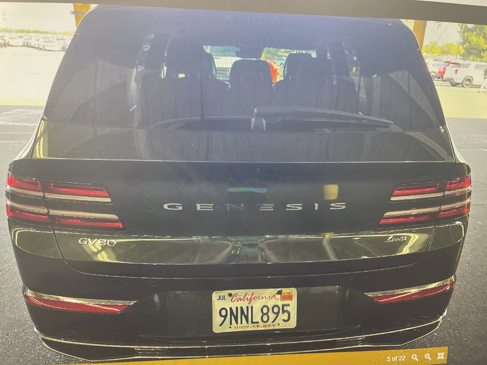 Certified 2025 Genesis GV80 2.5T AWD/4WD image 4