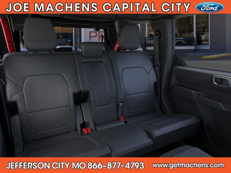 New 2025 Ford Bronco Badlands image 12