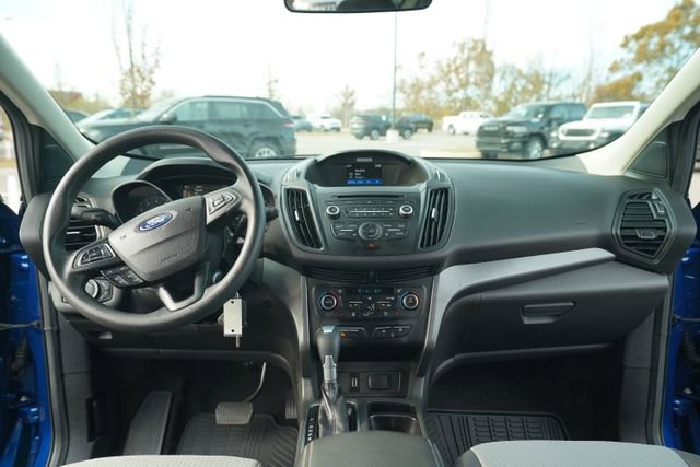 Used 2017 Ford Escape SE w/ SE Cold Weather Package image 27