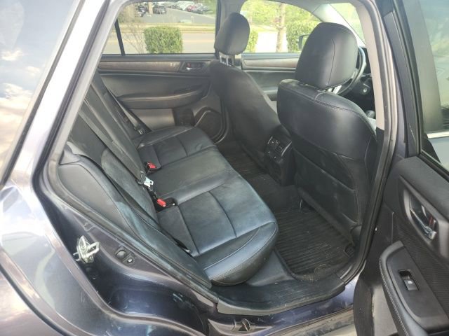 Used 2015 Subaru Outback 2.5i Limited w/ Popular Package #4 image 11