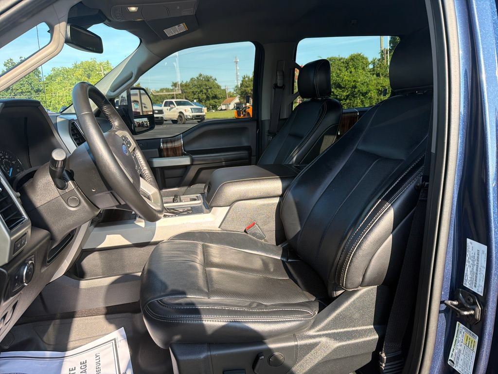 Used 2020 Ford F150 Lariat w/ Equipment Group 502A Luxury AWD/4WD image 3