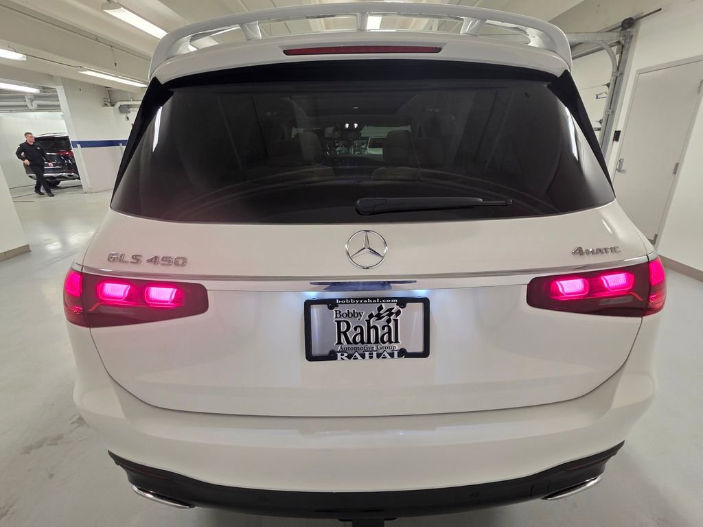 New 2026 Mercedes-Benz GLS 450 4MATIC image 4
