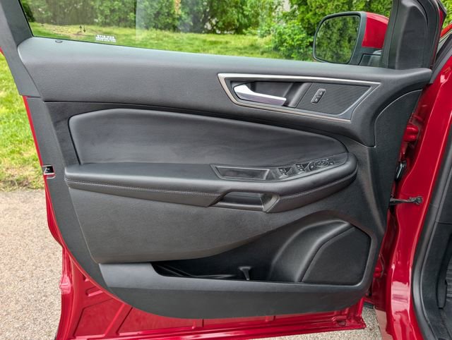 Used 2024 Ford Edge SEL AWD/4WD image 31