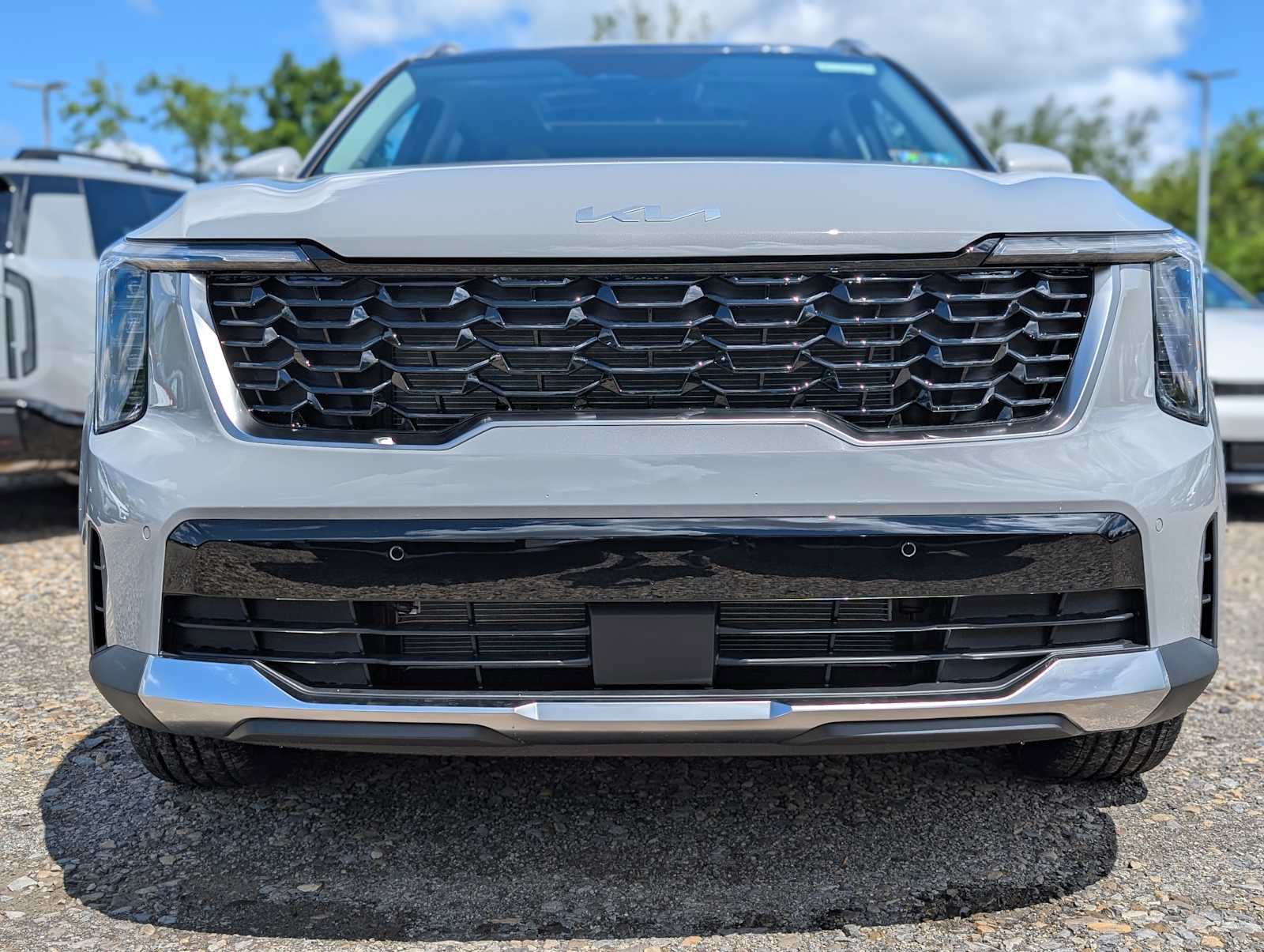 New 2026 Kia Sorento S AWD/4WD image 2
