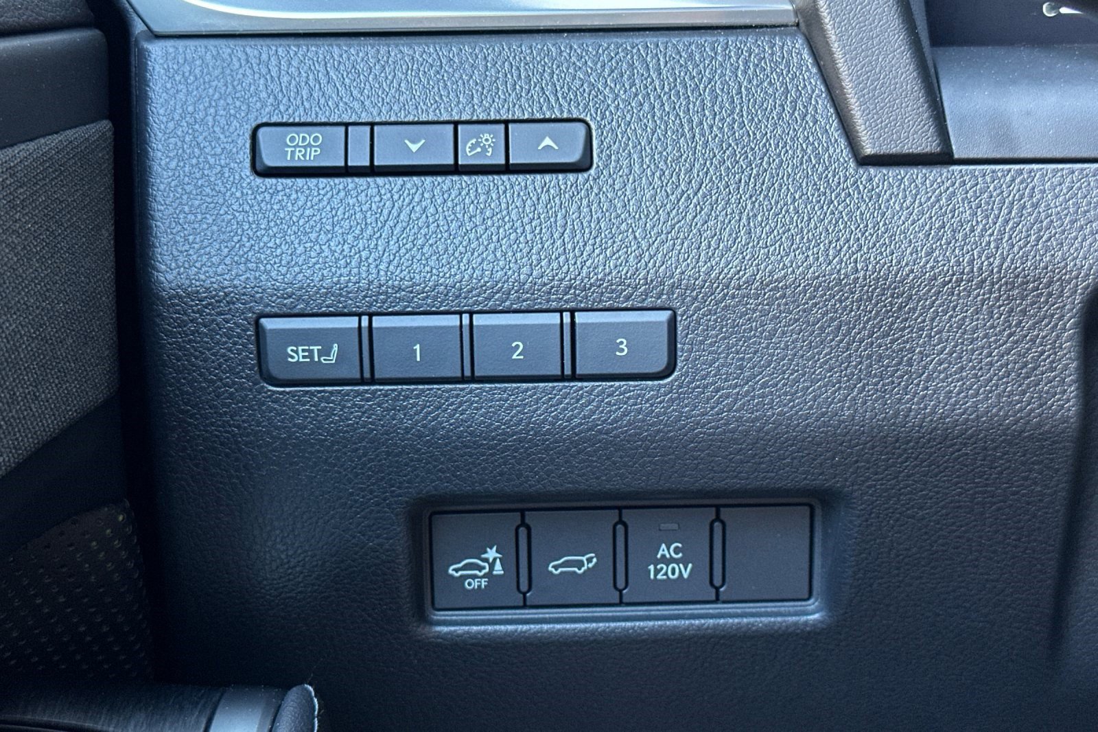 Certified 2024 Lexus GX 550 550 Overtrail+ image 37