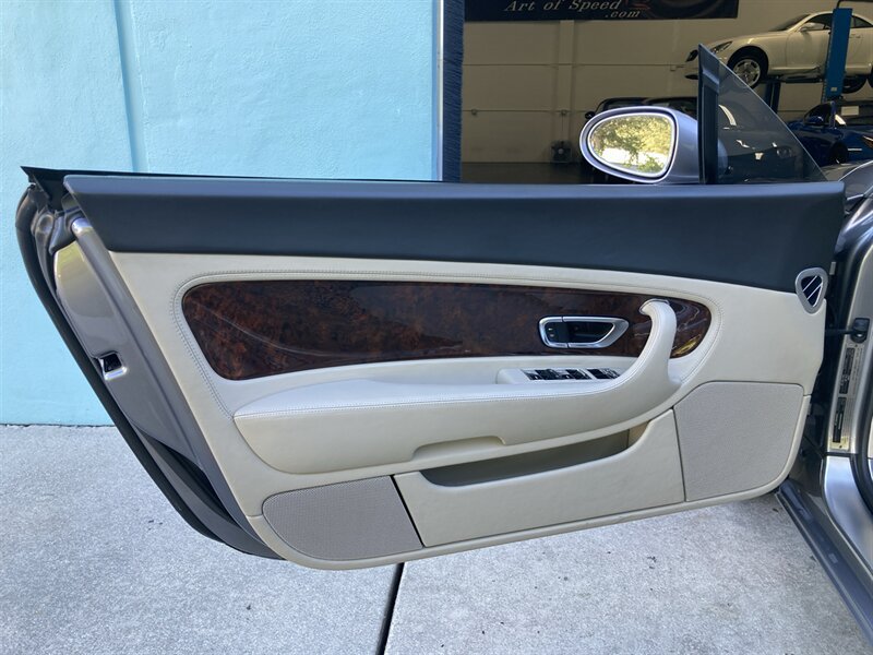 Used 2005 Bentley Continental GT AWD/4WD image 28