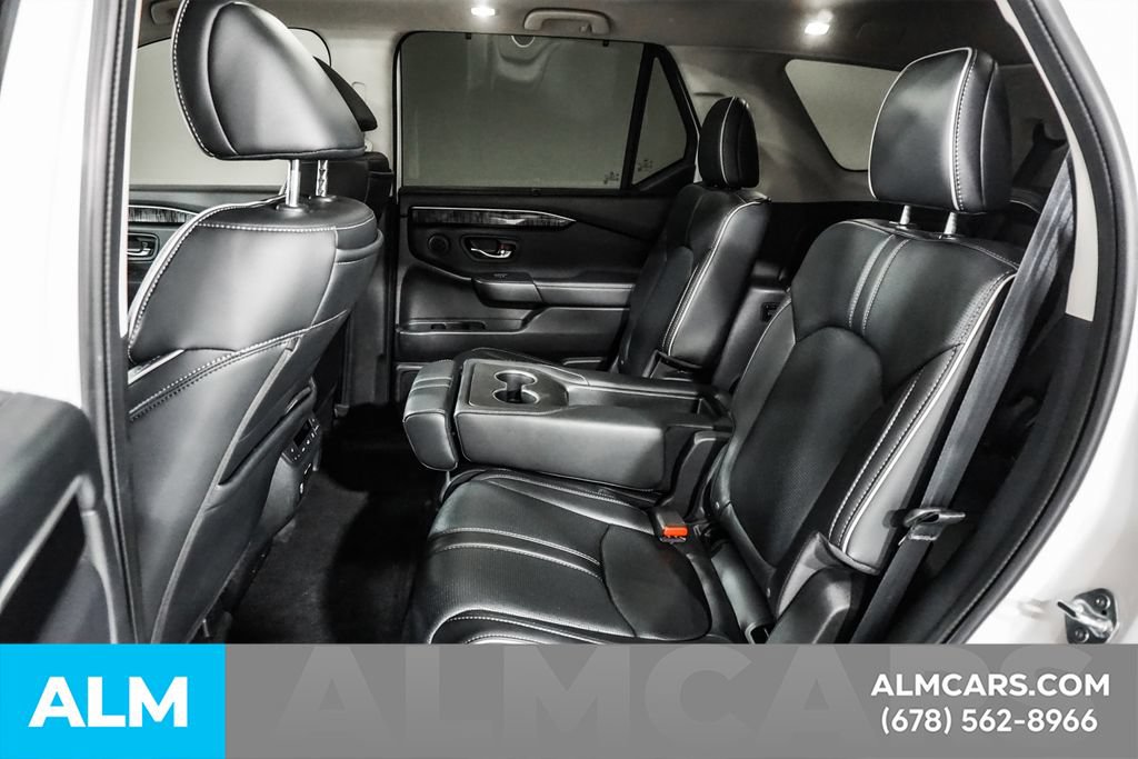 Used 2023 Honda Pilot Elite image 16