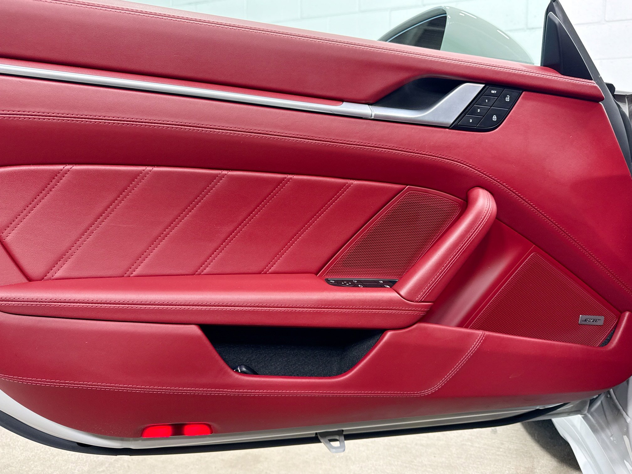 Certified 2022 Porsche 911 Turbo AWD/4WD image 20