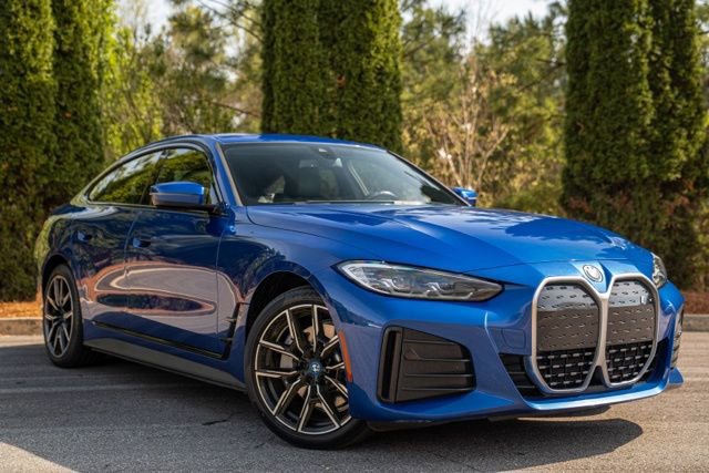 Used 2023 BMW i4 eDrive40 w/ M Sport Package image 5