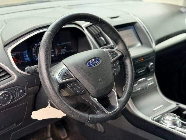 Used 2019 Ford Edge SEL w/ Equipment Group 201A AWD/4WD image 9