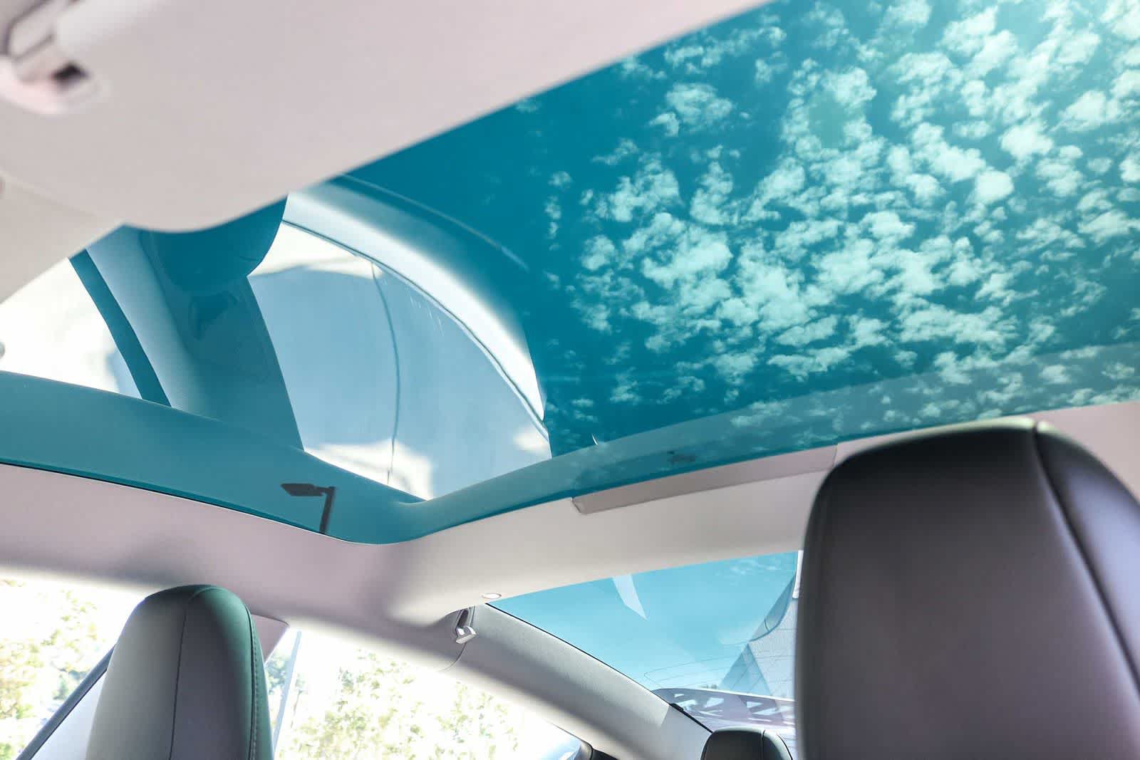 Used 2025 Tesla Model 3 Long Range RWD image 18