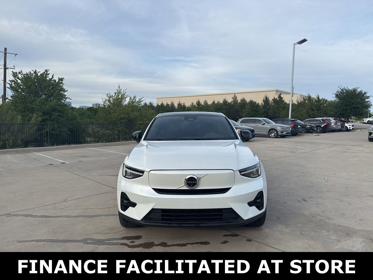 Certified 2023 Volvo C40 P8 Recharge Plus image 2