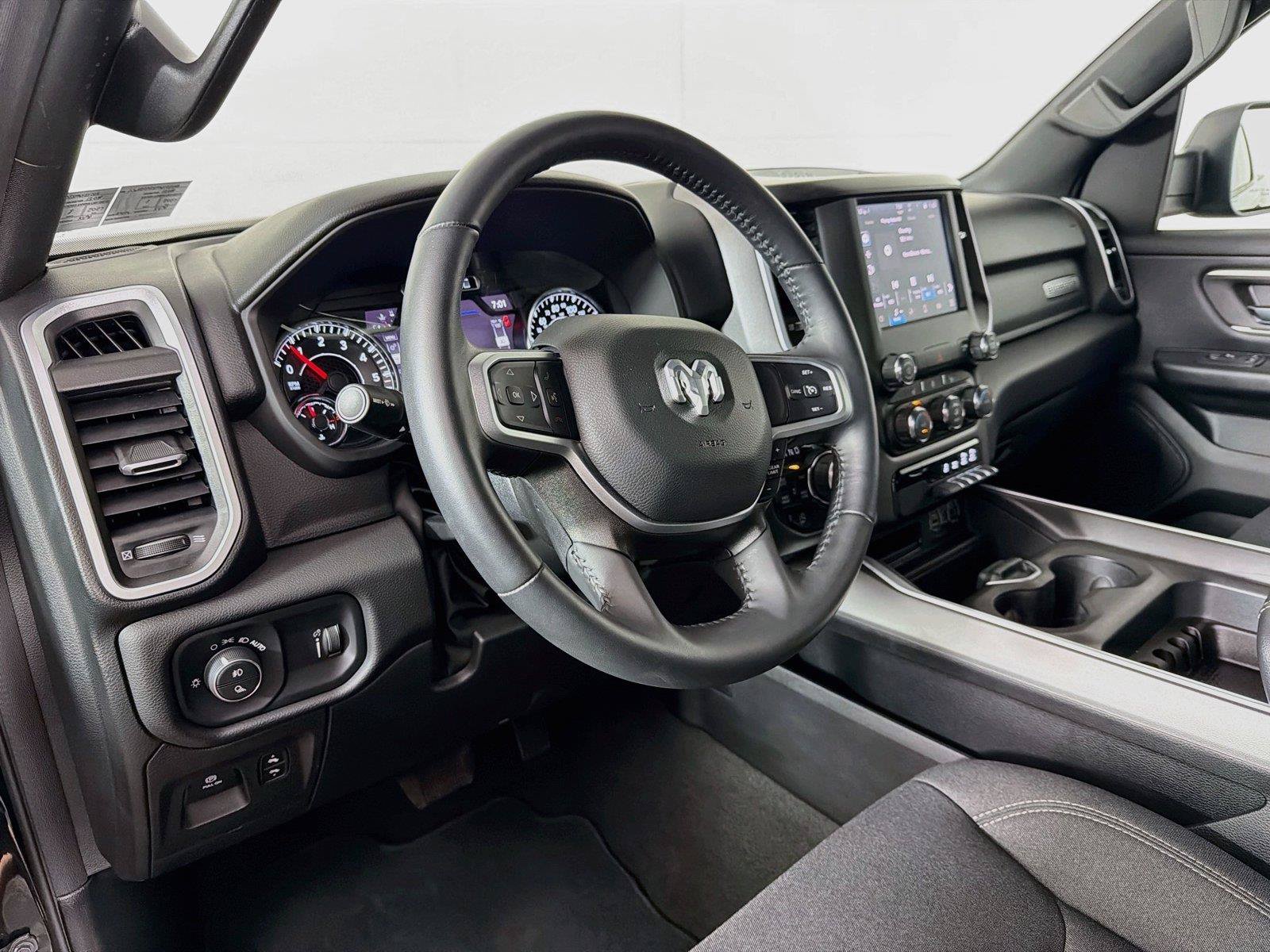 Used 2023 RAM 1500 Big Horn AWD/4WD image 16