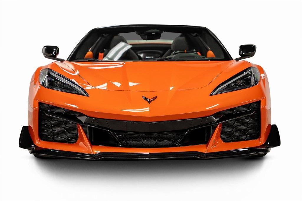 Used 2025 Chevrolet Corvette Z06 w/ Stealth Interior Trim Package image 8