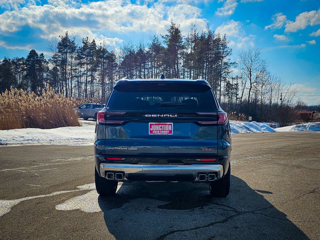 New 2026 GMC Acadia Denali w/ Super Cruise Package image 4